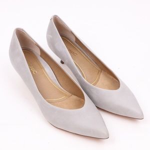 Vionic Josie Kitten Pump Heels